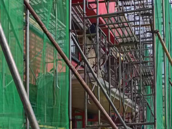 搭建腳手架過程中的距離考量：安全與效率的雙重保障