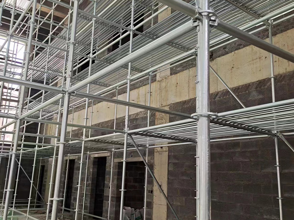 沈陽腳手架租賃公司需要履行的責(zé)任：安全與服務(wù)的雙重保障